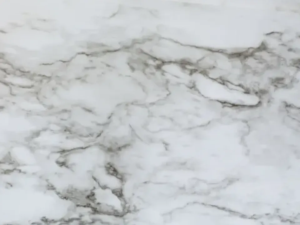 Superfície de mármore branco